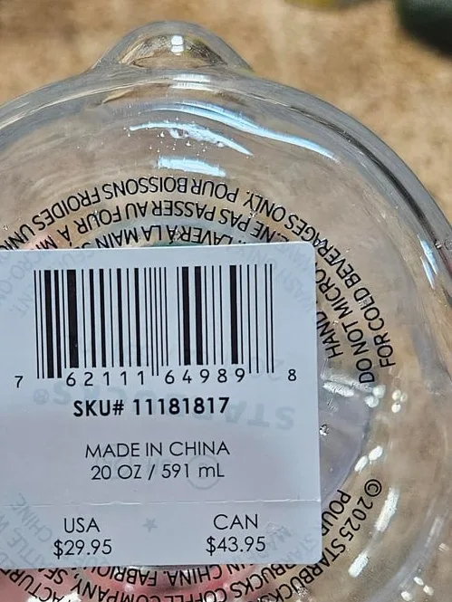 Underside: barcode sticker with SKU# 11181817, MADE IN CHINA, 20 OZ / 591 mL, USA $29.95, CAN $43.95.